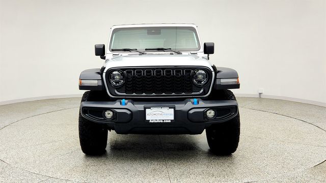 2024 Jeep Wrangler 4xe Willys 4x4 w/ Convenience Group, Black 3-Piece Hard Top & Hitch - 23032589 - 1