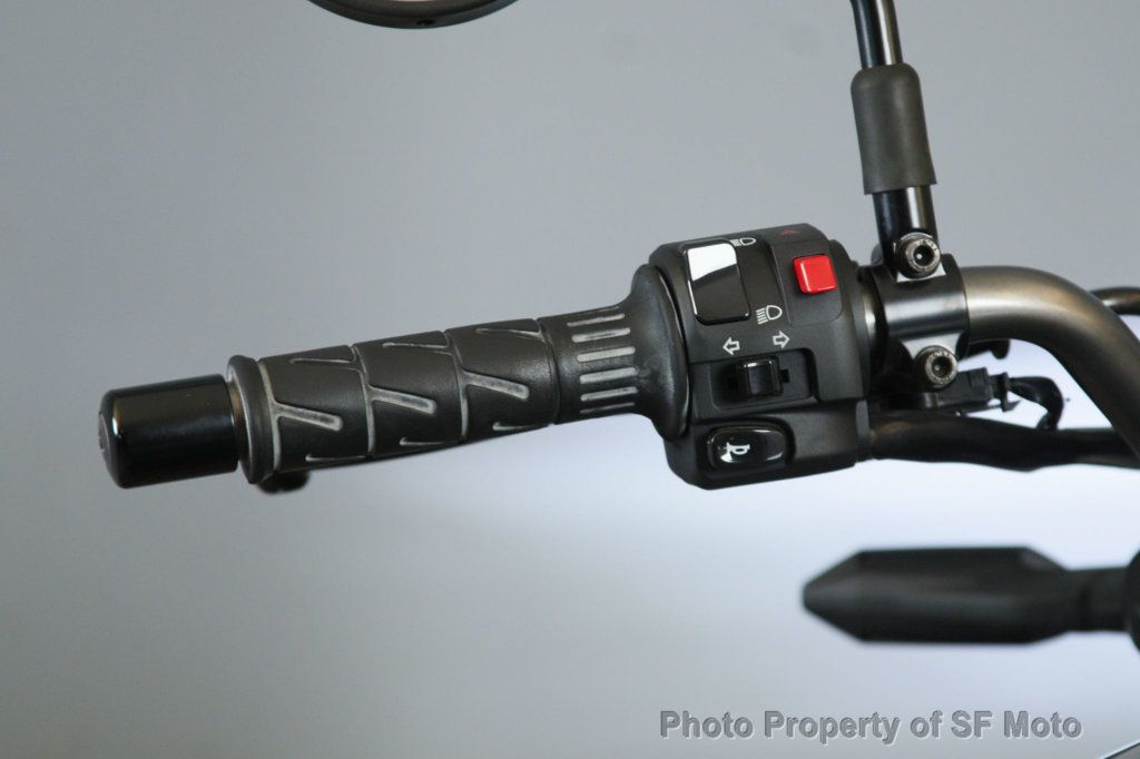 2024 Kawasaki Eliminator One Owner, 3124 mi - 22944810 - 30