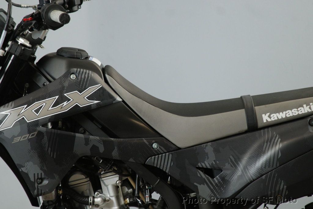 2024 Kawasaki KLX300 One Owner, 2453 Mi - 22970416 - 9
