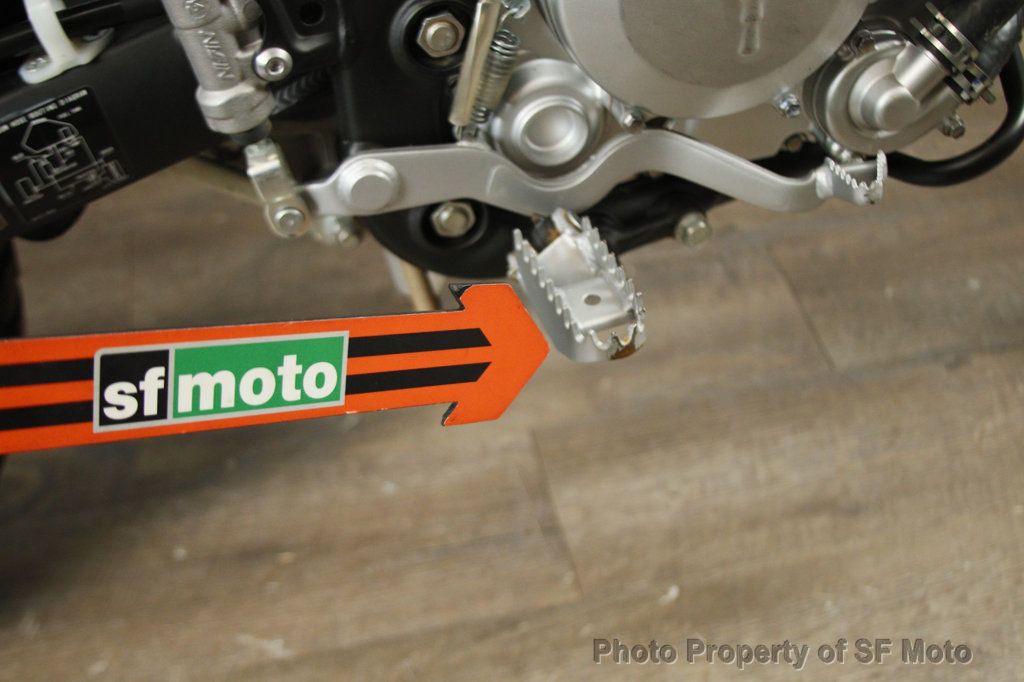 2024 Kawasaki KLX300 One Owner, 2453 Mi - 22970416 - 58