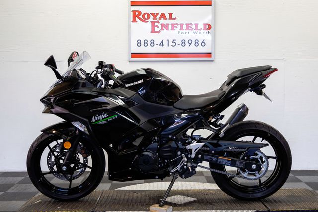 2024 KAWASAKI NINJA 500 NICE SPORT BIKE!!! - 23057514 - 1