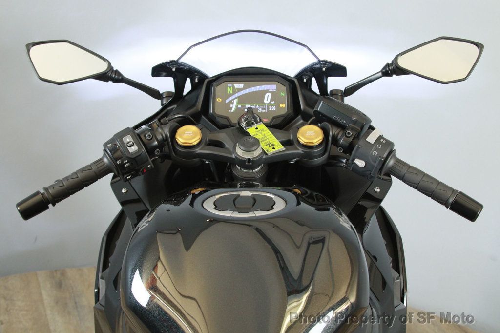 2024 Kawasaki Ninja ZX-4R ABS 1 Owner, 3909 Miles - 22879334 - 26