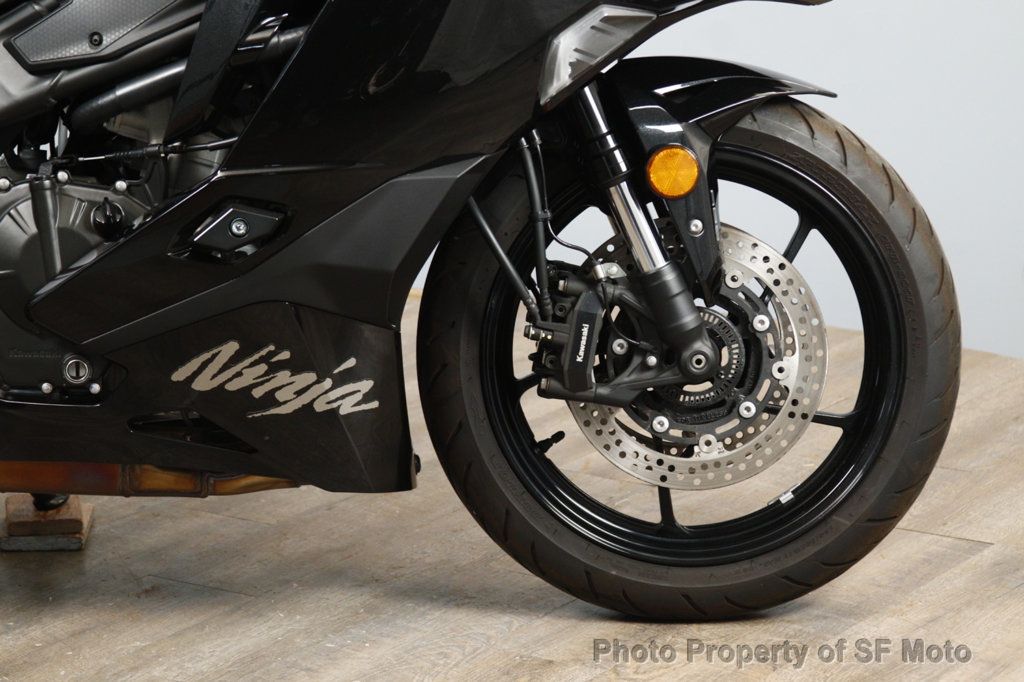 2024 Kawasaki Ninja ZX-4RR ABS 1 Owner, 2600 Miles - 23061408 - 13