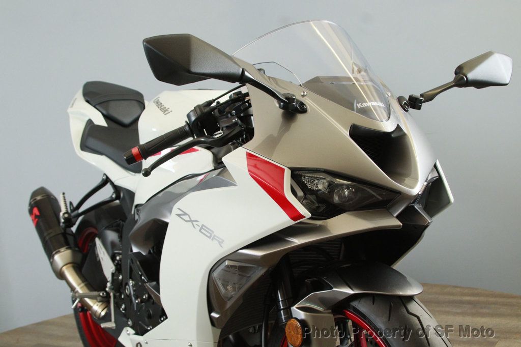 2024 Kawasaki Ninja ZX-6R 1 Owner, Only 995 Mi - 22865903 - 0