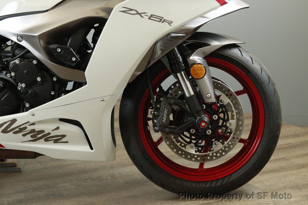 2024 Kawasaki Ninja ZX-6R 1 Owner, Only 995 Mi - 22865903 - 13
