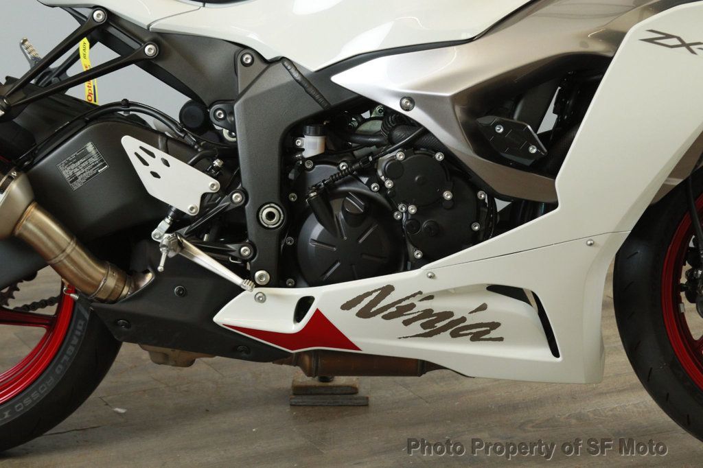 2024 Kawasaki Ninja ZX-6R 1 Owner, Only 995 Mi - 22865903 - 14