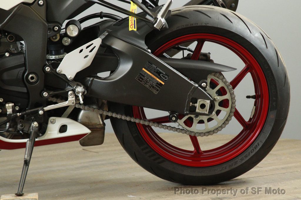 2024 Kawasaki Ninja ZX-6R 1 Owner, Only 995 Mi - 22865903 - 17