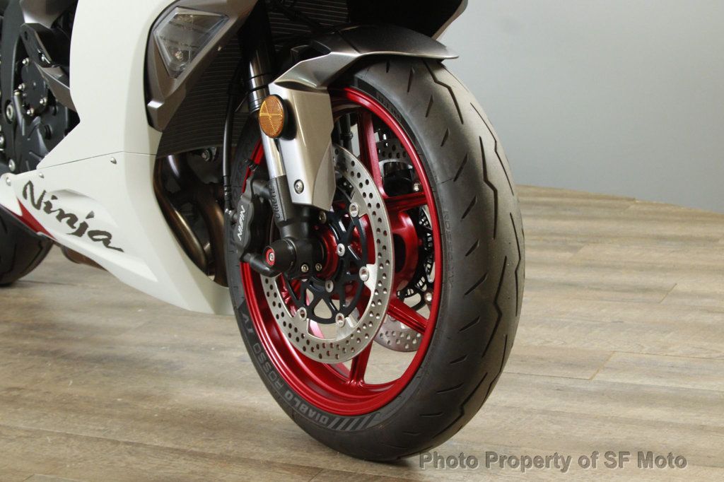 2024 Kawasaki Ninja ZX-6R 1 Owner, Only 995 Mi - 22865903 - 19