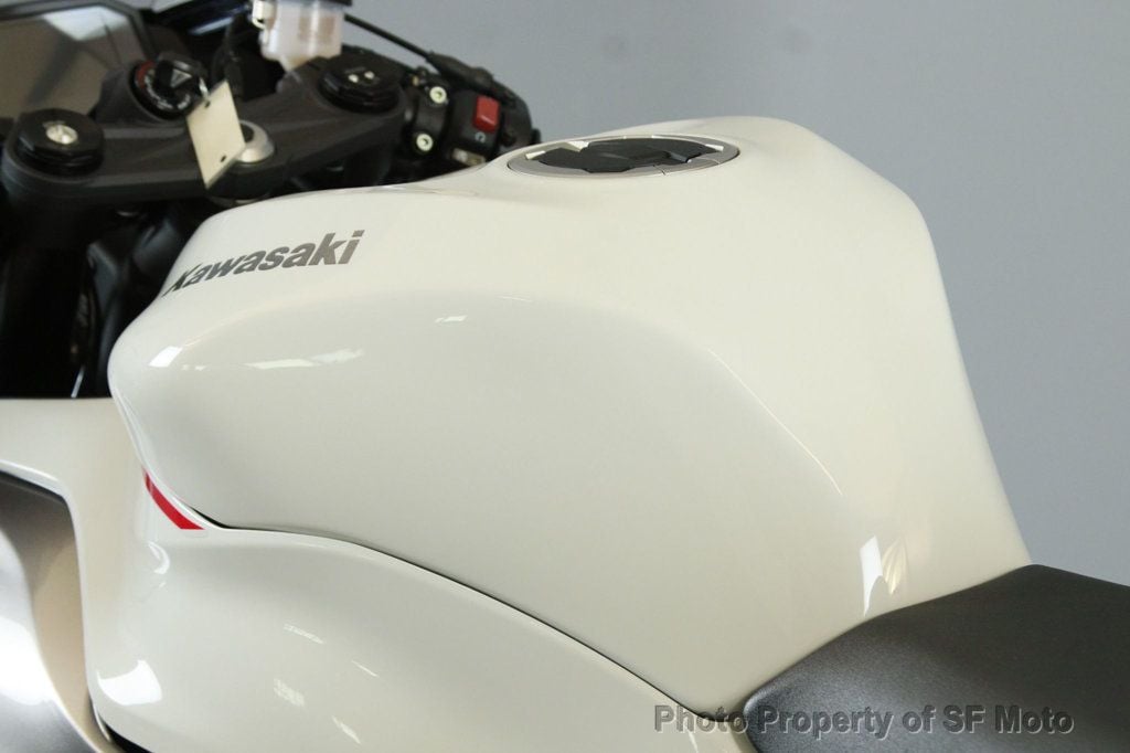 2024 Kawasaki Ninja ZX-6R 1 Owner, Only 995 Mi - 22865903 - 35