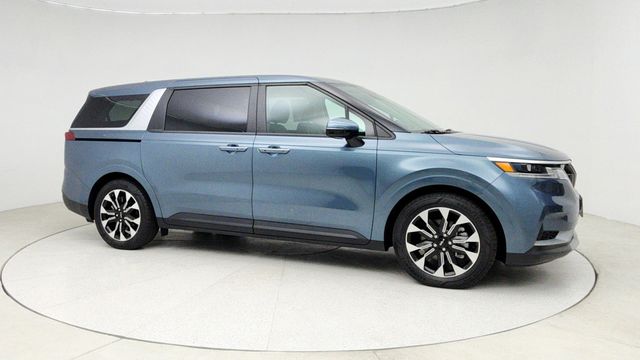 2024 Kia Carnival EX - 22943209 - 2