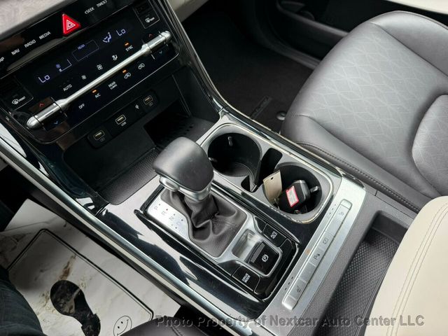2024 Kia Carnival EX - Photo 17