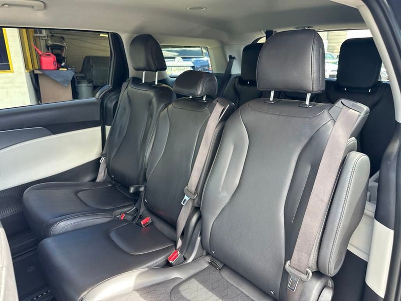 2024 Kia Carnival LX - 22918197 - 14