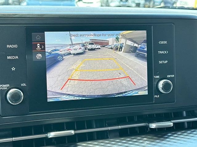 2024 Kia Carnival LX - 22918197 - 16