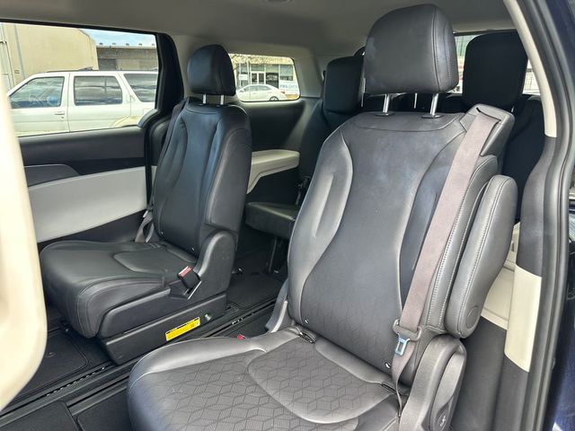 2024 Kia Carnival LX - 22993819 - 14