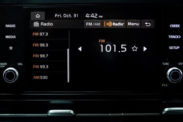 2024 Kia Carnival LX - 22935292 - 21