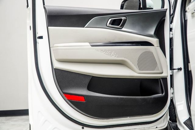 2024 Kia Carnival LX FWD - 22935292 - 31