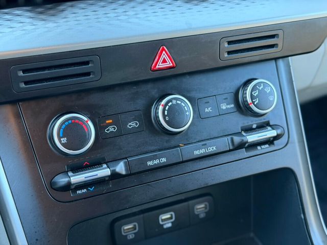 2024 Kia Carnival LX FWD w/Seat Pkg - 22987289 - 35