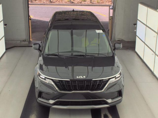 2024 Kia Carnival LX FWD w/Seat Pkg - 23046141 - 2