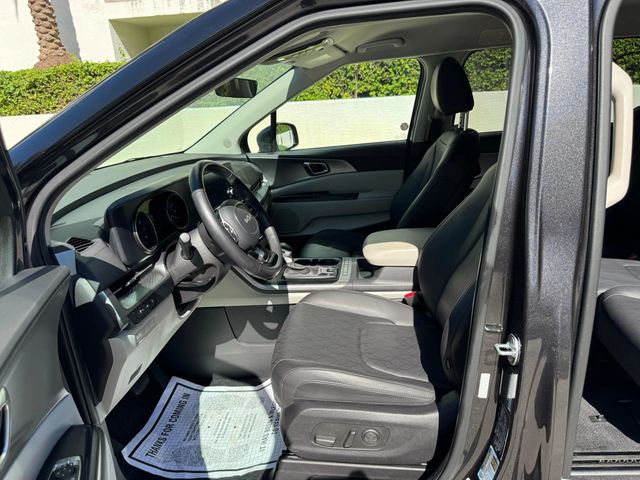 2024 Kia Carnival LX FWD w/Seat Pkg - 22943571 - 18