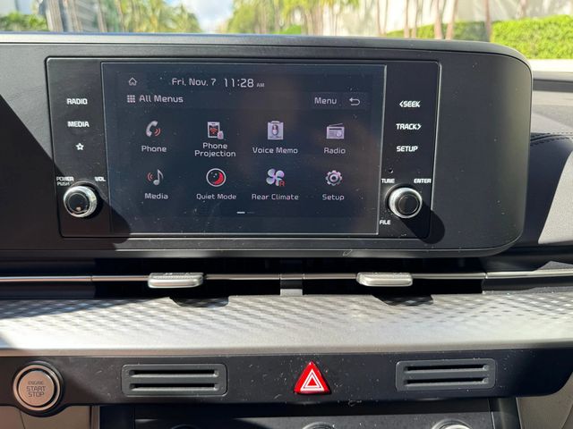 2024 Kia Carnival LX FWD w/Seat Pkg - 22943571 - 25