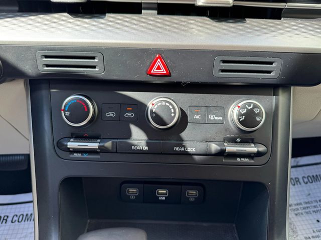 2024 Kia Carnival LX FWD w/Seat Pkg - 22943571 - 29