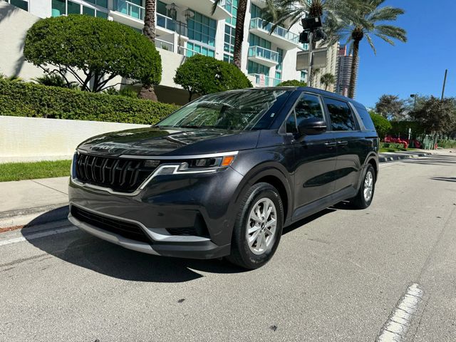 2024 Kia Carnival LX FWD w/Seat Pkg - 22943571 - 3