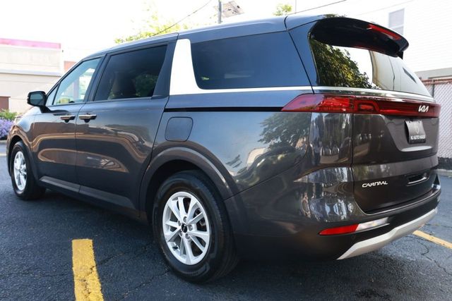 2024 Kia Carnival LX FWD w/Seat Pkg - 23033725 - 10