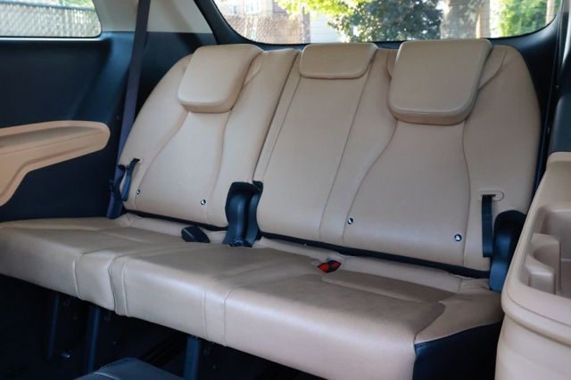 2024 Kia Carnival LX FWD w/Seat Pkg - 23033725 - 23