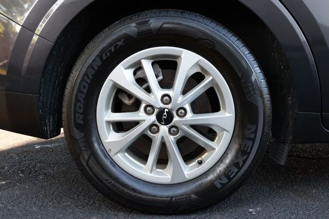 2024 Kia Carnival LX FWD w/Seat Pkg - 23033725 - 33