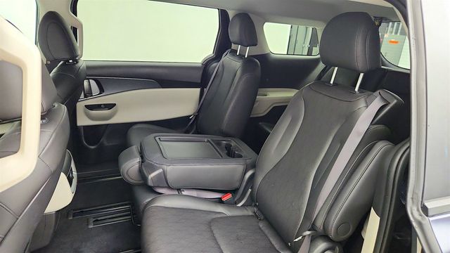 2024 Kia Carnival LX FWD w/Seat Pkg - 23042606 - 19