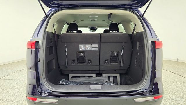 2024 Kia Carnival LX FWD w/Seat Pkg - 23042606 - 21