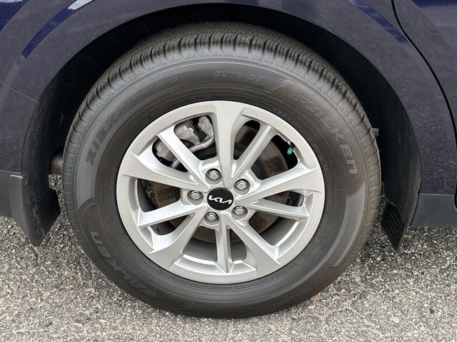 2024 Kia Carnival LX FWD w/Seat Pkg - 22810944 - 9