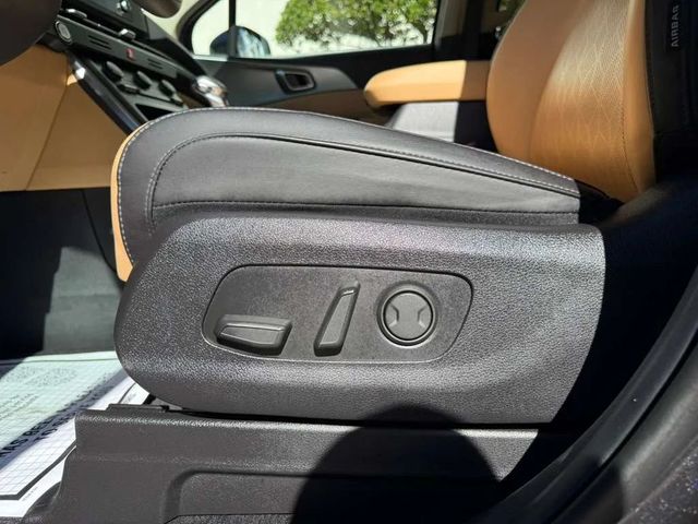 2024 Kia Carnival LX w/Seat Pkg Van 4D - 22965927 - 27