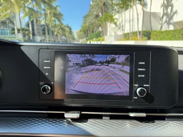 2024 Kia Carnival LX w/Seat Pkg Van 4D - 22965927 - 34