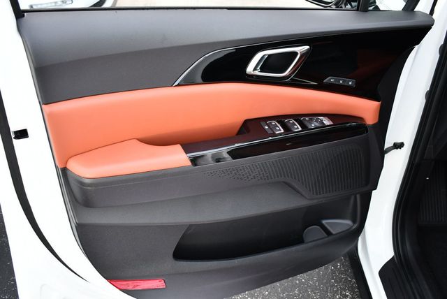 2024 Kia Carnival SX FWD Van W/Navigation and Blind Spot Assist - 22944786 - 10