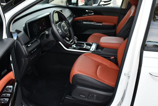 2024 Kia Carnival SX FWD Van W/Navigation and Blind Spot Assist - 22944786 - 13