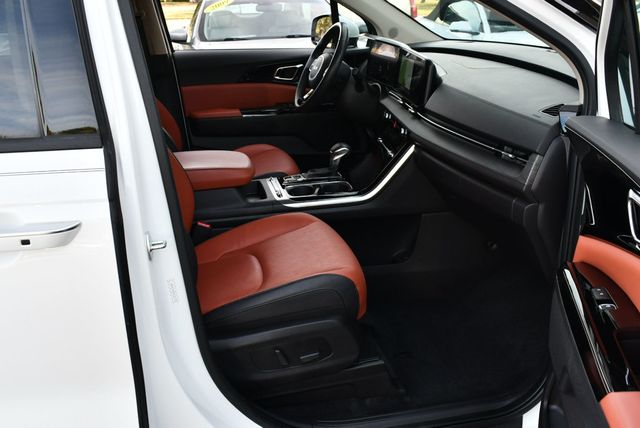 2024 Kia Carnival SX FWD Van W/Navigation and Blind Spot Assist - 22944786 - 18