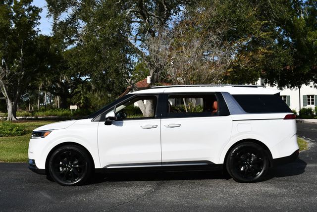 2024 Kia Carnival SX FWD Van W/Navigation and Blind Spot Assist - 22944786 - 24