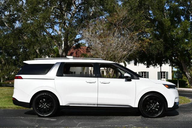 2024 Kia Carnival SX FWD Van W/Navigation and Blind Spot Assist - 22944786 - 28