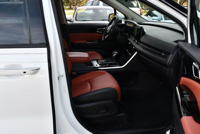 2024 Kia Carnival SX FWD Van W/Navigation and Blind Spot Assist - 22944786 - 36