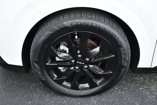 2024 Kia Carnival SX FWD Van W/Navigation and Blind Spot Assist - 22944786 - 48