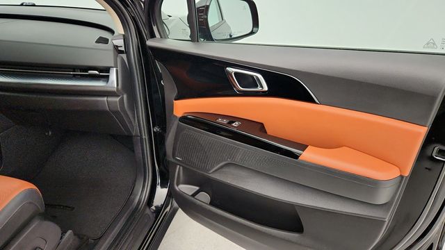 2024 Kia Carnival SX Prestige with Rear Seat Entertainment Package - 22947898 - 29
