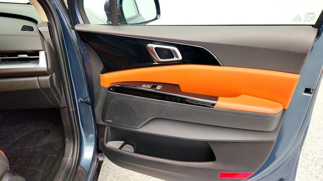 2024 Kia Carnival SX Prestige with Rear Seat Entertainment Package - 22958883 - 29