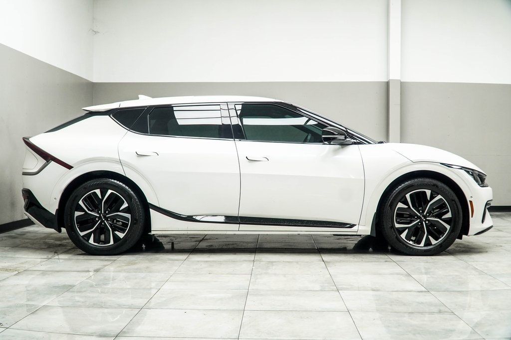 2024 Kia EV6 GT-Line photo 4