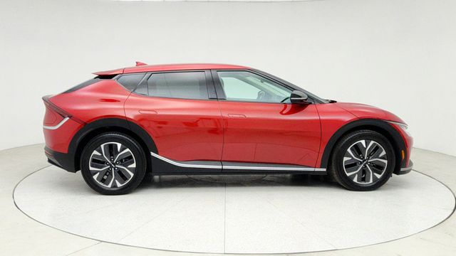 2024 Kia EV6 Light Long Range AWD - 22942767 - 3