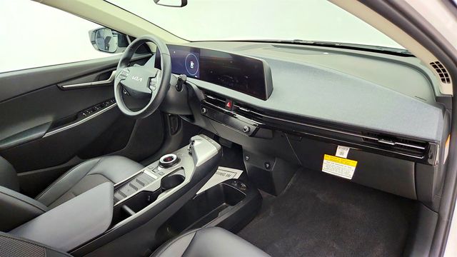 2024 Kia EV6 Light Long Range AWD - 23033707 - 22