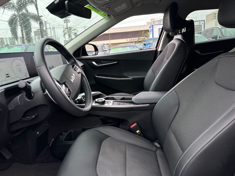 2024 Kia EV6 Light Long Range RWD - 22955952 - 12