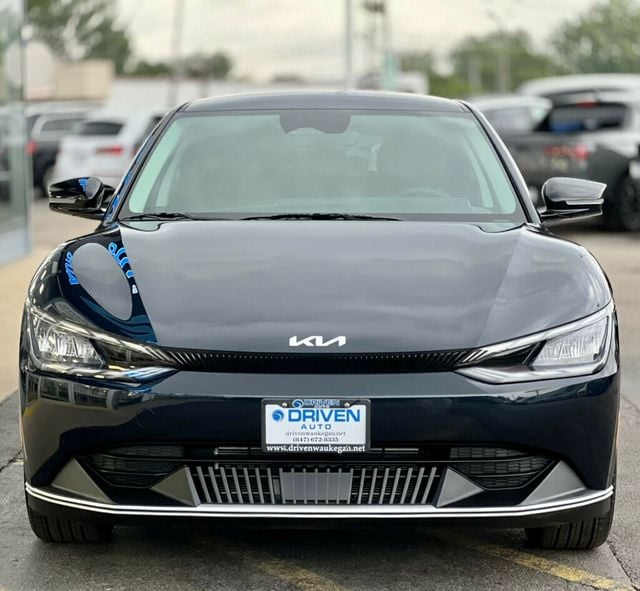 2024 Kia EV6 Light Long Range RWD - 22906739 - 35