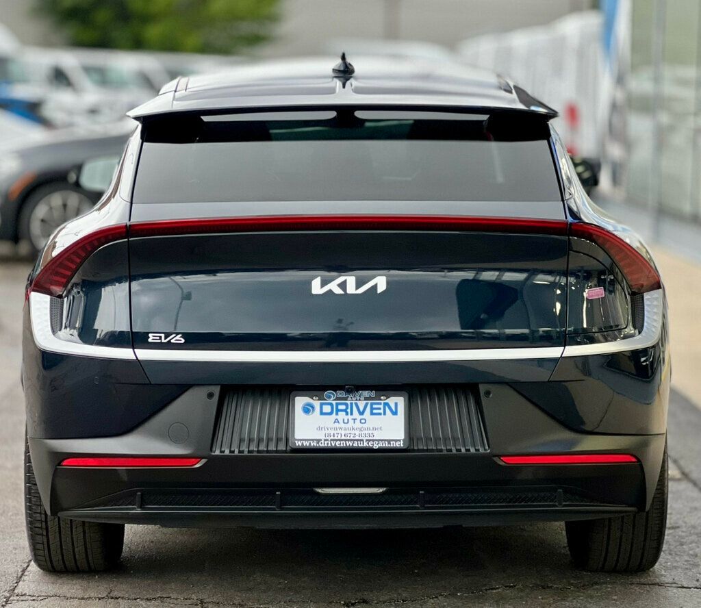 2024 Kia EV6 Light Long Range RWD - 22906739 - 3