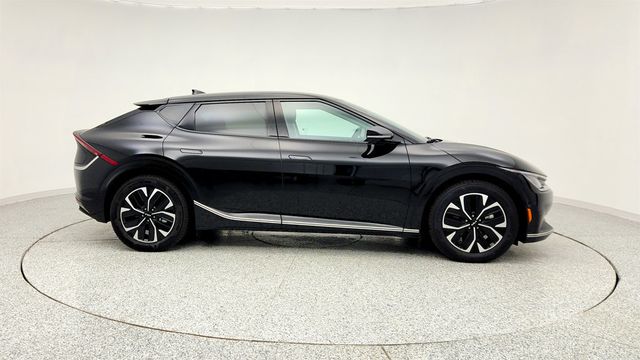 2024 Kia EV6 Wind AWD with Technology Package - 22965634 - 3